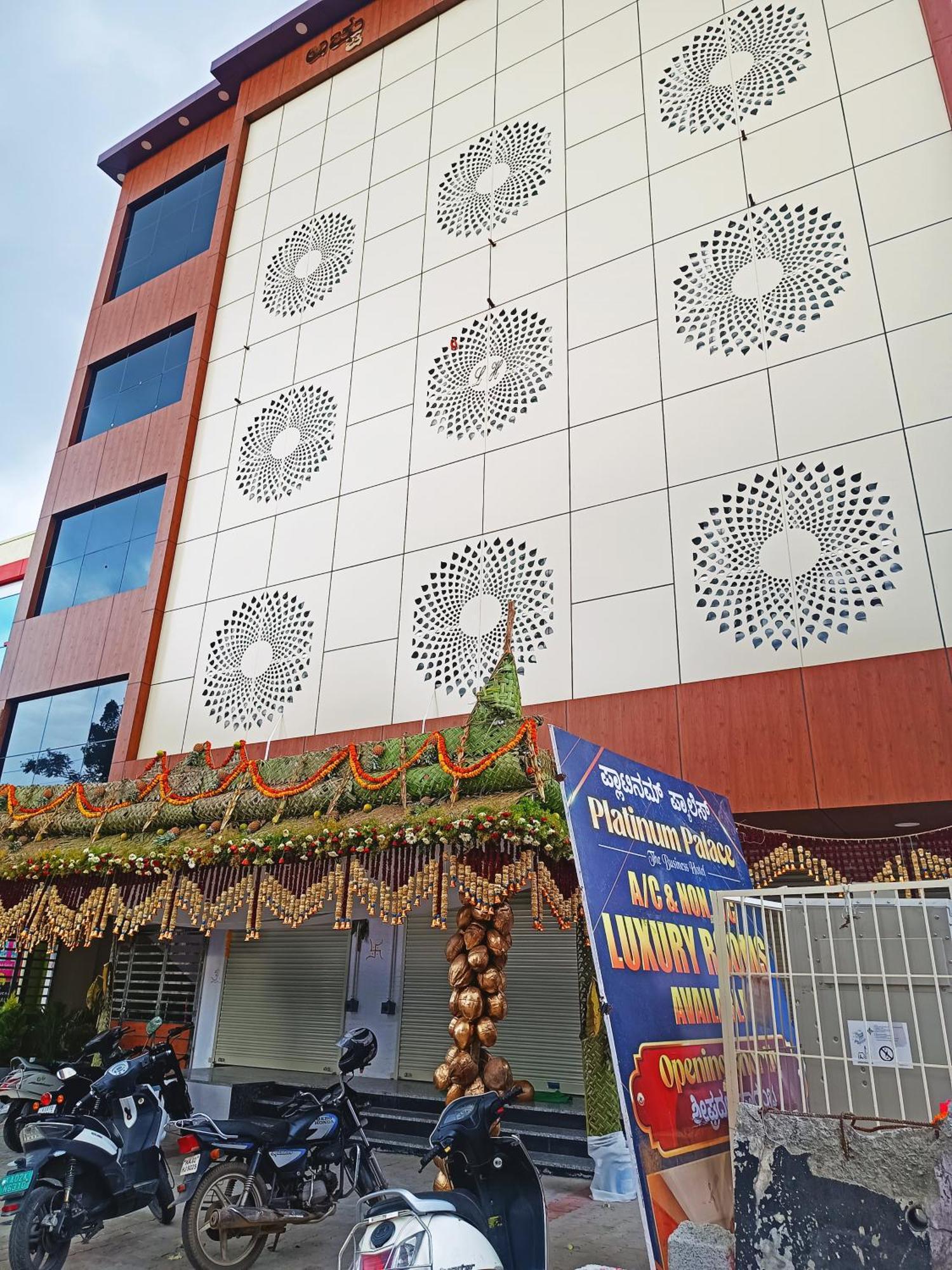 Hotel Achhu Palace 班加罗尔 外观 照片