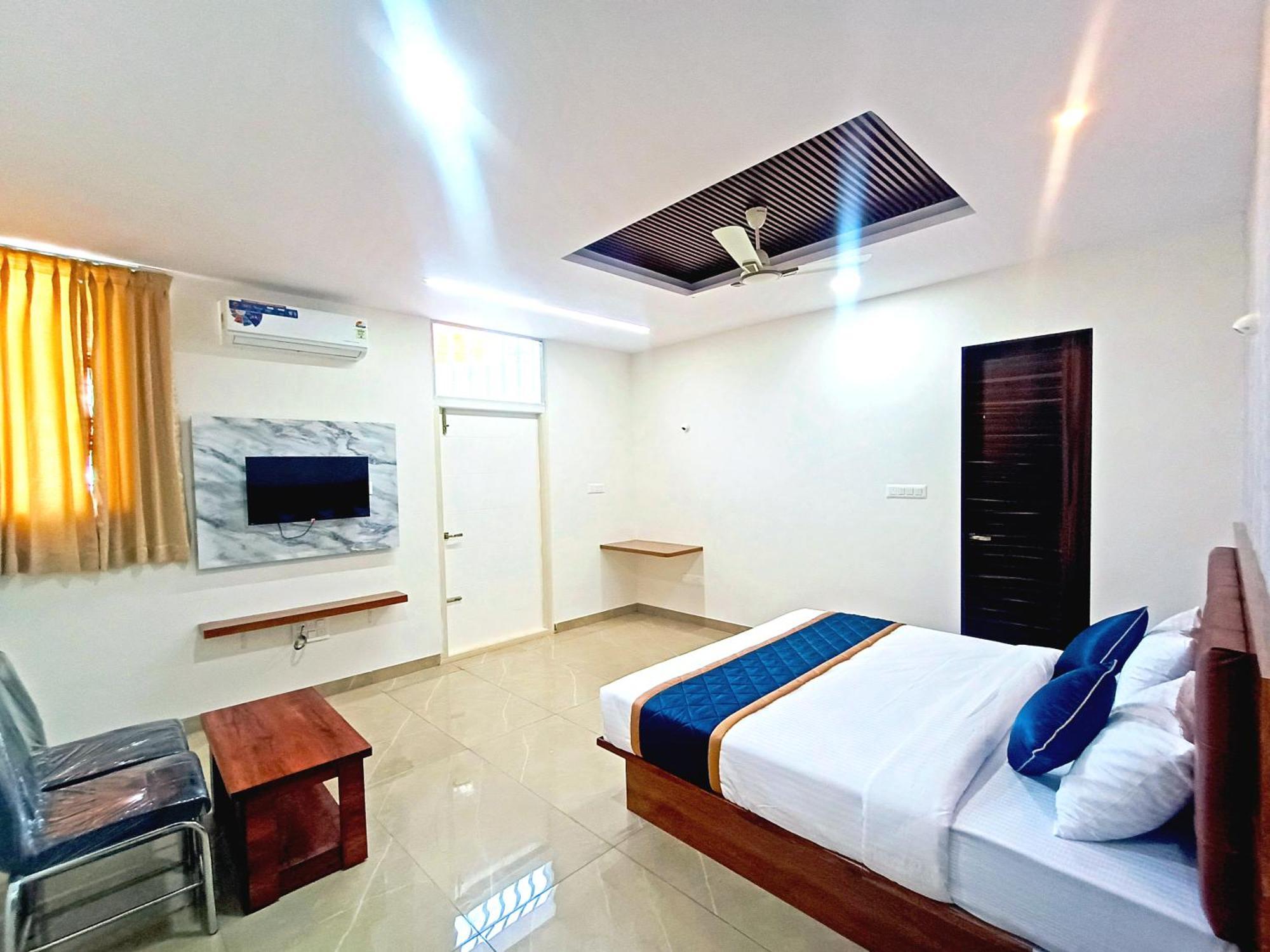 Hotel Achhu Palace 班加罗尔 外观 照片