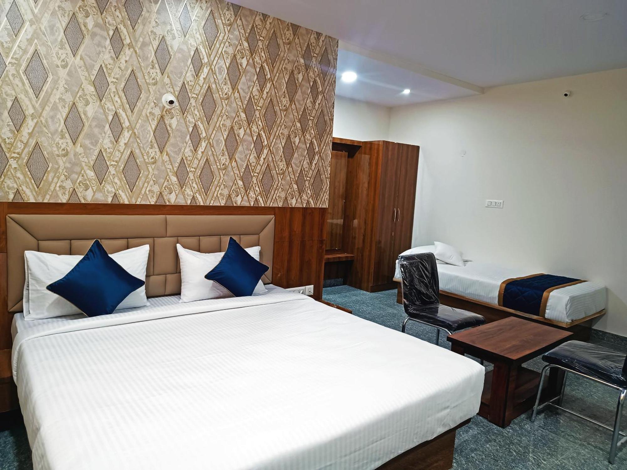 Hotel Achhu Palace 班加罗尔 外观 照片